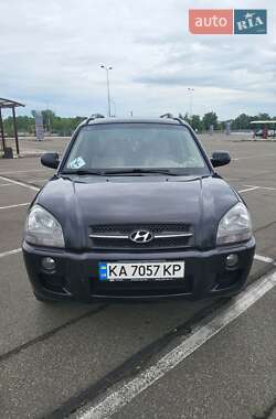 Внедорожник / Кроссовер Hyundai Tucson 2008 в 