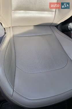 Внедорожник / Кроссовер Hyundai Tucson 2014 в 