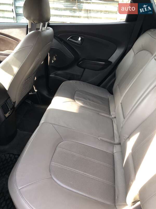 Позашляховик / Кросовер Hyundai Tucson 2014 в Ладижині