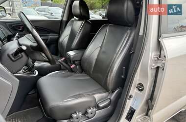 Внедорожник / Кроссовер Hyundai Tucson 2006 в 