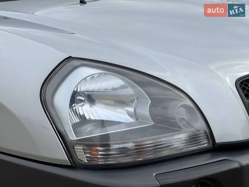 Позашляховик / Кросовер Hyundai Tucson 2009 в Охтирці
