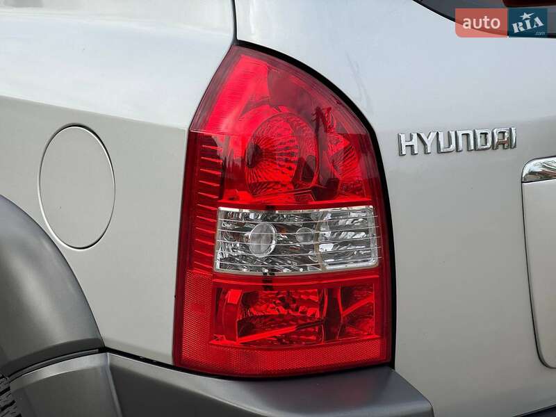 Позашляховик / Кросовер Hyundai Tucson 2009 в Охтирці
