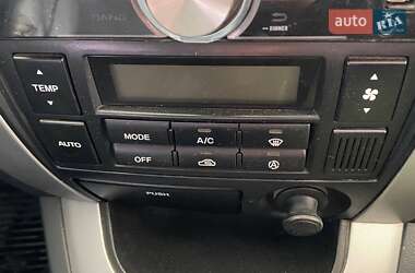 Внедорожник / Кроссовер Hyundai Tucson 2007 в 