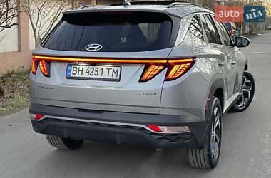 Позашляховик / Кросовер Hyundai Tucson 2021 в 
