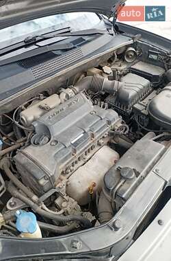 Внедорожник / Кроссовер Hyundai Tucson 2009 в 