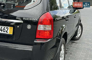 Внедорожник / Кроссовер Hyundai Tucson 2007 в 