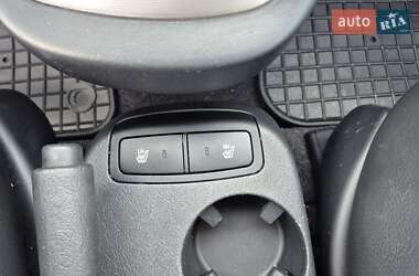 Внедорожник / Кроссовер Hyundai Tucson 2006 в 