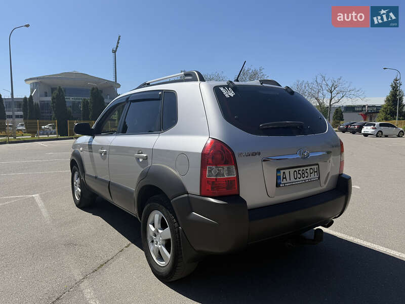Позашляховик / Кросовер Hyundai Tucson 2005 в Олександрії