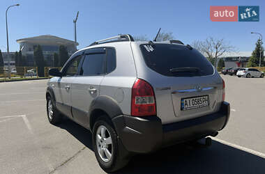 Внедорожник / Кроссовер Hyundai Tucson 2005 в 