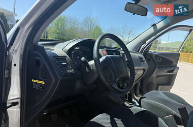 Внедорожник / Кроссовер Hyundai Tucson 2005 в 