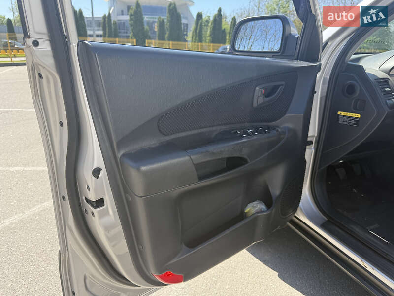 Позашляховик / Кросовер Hyundai Tucson 2005 в Олександрії