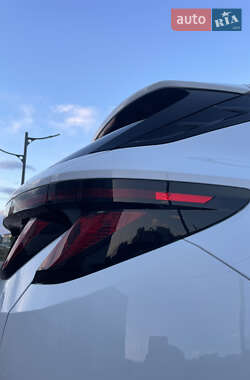 Внедорожник / Кроссовер Hyundai Tucson 2021 в 