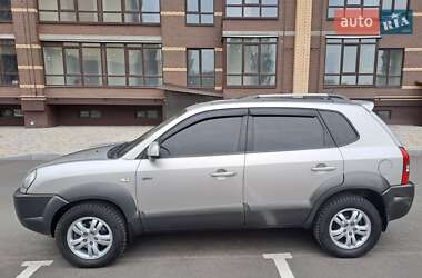 Позашляховик / Кросовер Hyundai Tucson 2008 в 
