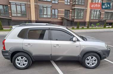 Позашляховик / Кросовер Hyundai Tucson 2008 в 