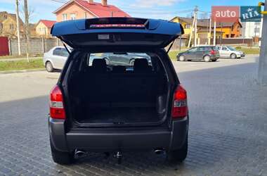 Позашляховик / Кросовер Hyundai Tucson 2007 в 