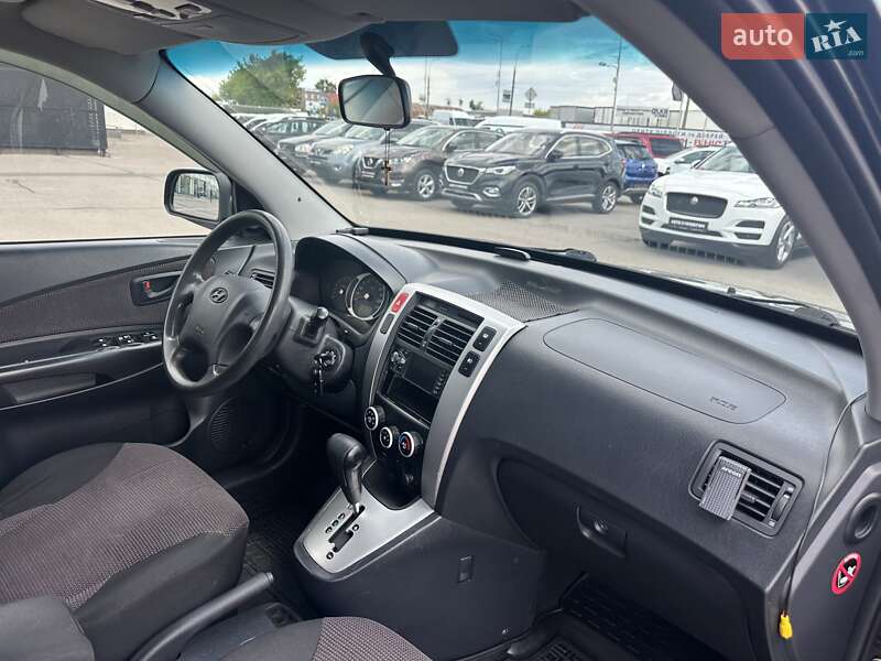 Внедорожник / Кроссовер Hyundai Tucson 2006 в Киеве фото 22 Внедорожник / Кроссовер Hyundai Tucson 2006 в Киеве