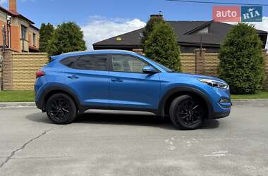 Позашляховик / Кросовер Hyundai Tucson 2017 в 
