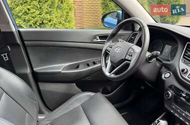 Позашляховик / Кросовер Hyundai Tucson 2017 в 