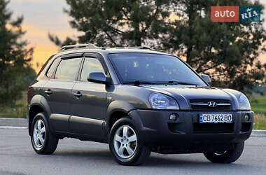 Позашляховик / Кросовер Hyundai Tucson 2008 в Мені