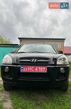 Позашляховик / Кросовер Hyundai Tucson 2005 в 
