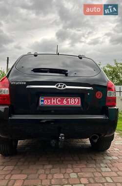 Позашляховик / Кросовер Hyundai Tucson 2005 в 