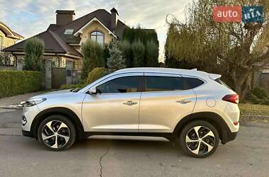 Позашляховик / Кросовер Hyundai Tucson 2018 в 