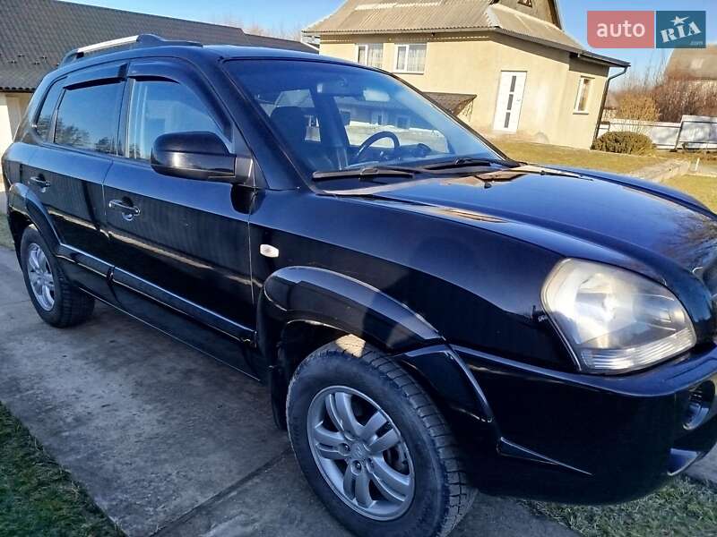 Позашляховик / Кросовер Hyundai Tucson 2006 в Надвірній