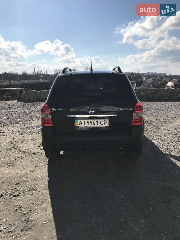 Внедорожник / Кроссовер Hyundai Tucson 2011 в Сквире