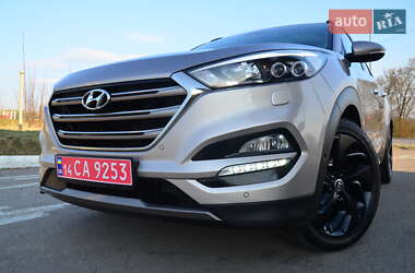 Внедорожник / Кроссовер Hyundai Tucson 2016 в 