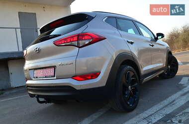 Внедорожник / Кроссовер Hyundai Tucson 2016 в 