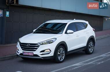 Внедорожник / Кроссовер Hyundai Tucson 2017 в Киеве