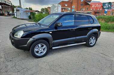 Внедорожник / Кроссовер Hyundai Tucson 2006 в 