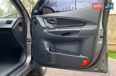Позашляховик / Кросовер Hyundai Tucson 2009 в 