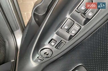 Позашляховик / Кросовер Hyundai Tucson 2009 в 