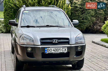 Внедорожник / Кроссовер Hyundai Tucson 2006 в 