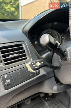 Внедорожник / Кроссовер Hyundai Tucson 2006 в 
