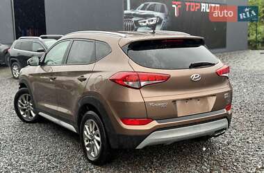 Позашляховик / Кросовер Hyundai Tucson 2017 в 