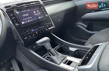 Внедорожник / Кроссовер Hyundai Tucson 2023 в 