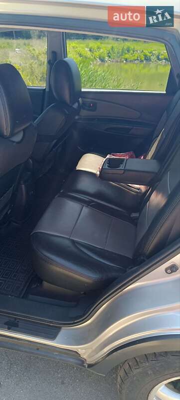 Внедорожник / Кроссовер Hyundai Tucson 2006 в Днепре фото 6 Внедорожник / Кроссовер Hyundai Tucson 2006 в Днепре