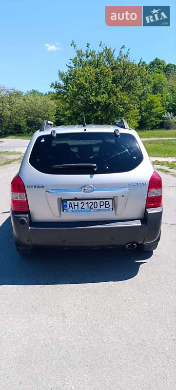 Внедорожник / Кроссовер Hyundai Tucson 2006 в Днепре фото 4 Внедорожник / Кроссовер Hyundai Tucson 2006 в Днепре