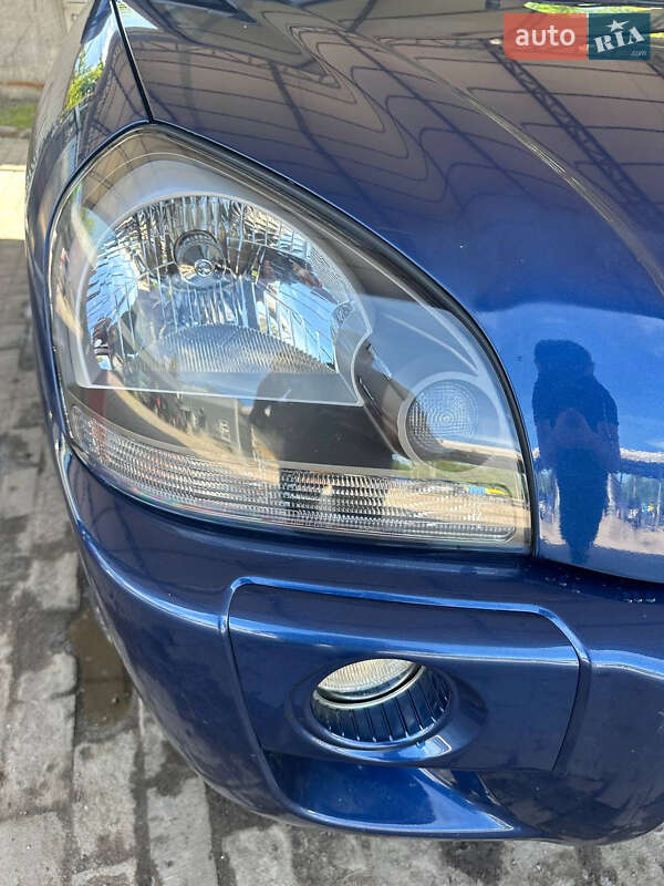 Позашляховик / Кросовер Hyundai Tucson 2007 в Сумах