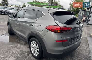 Внедорожник / Кроссовер Hyundai Tucson 2019 в 