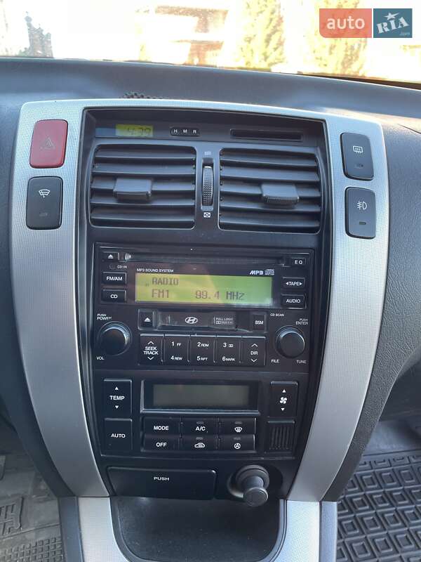 Позашляховик / Кросовер Hyundai Tucson 2007 в Сумах фото 12 Позашляховик / Кросовер Hyundai Tucson 2007 в Сумах