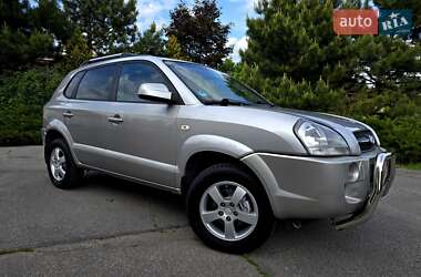 Позашляховик / Кросовер Hyundai Tucson 2006 в 