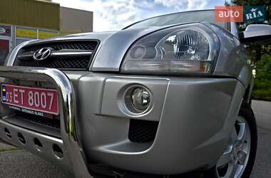 Позашляховик / Кросовер Hyundai Tucson 2006 в 