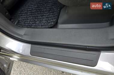 Позашляховик / Кросовер Hyundai Tucson 2006 в 