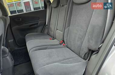 Позашляховик / Кросовер Hyundai Tucson 2006 в 