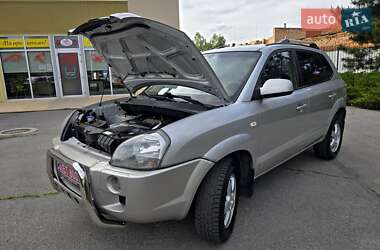 Позашляховик / Кросовер Hyundai Tucson 2006 в 
