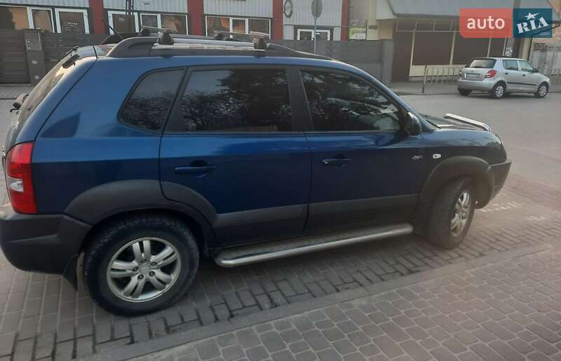 Позашляховик / Кросовер Hyundai Tucson 2007 в Львові