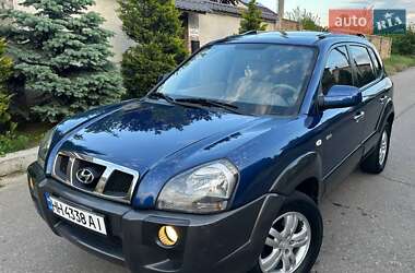 Внедорожник / Кроссовер Hyundai Tucson 2008 в 